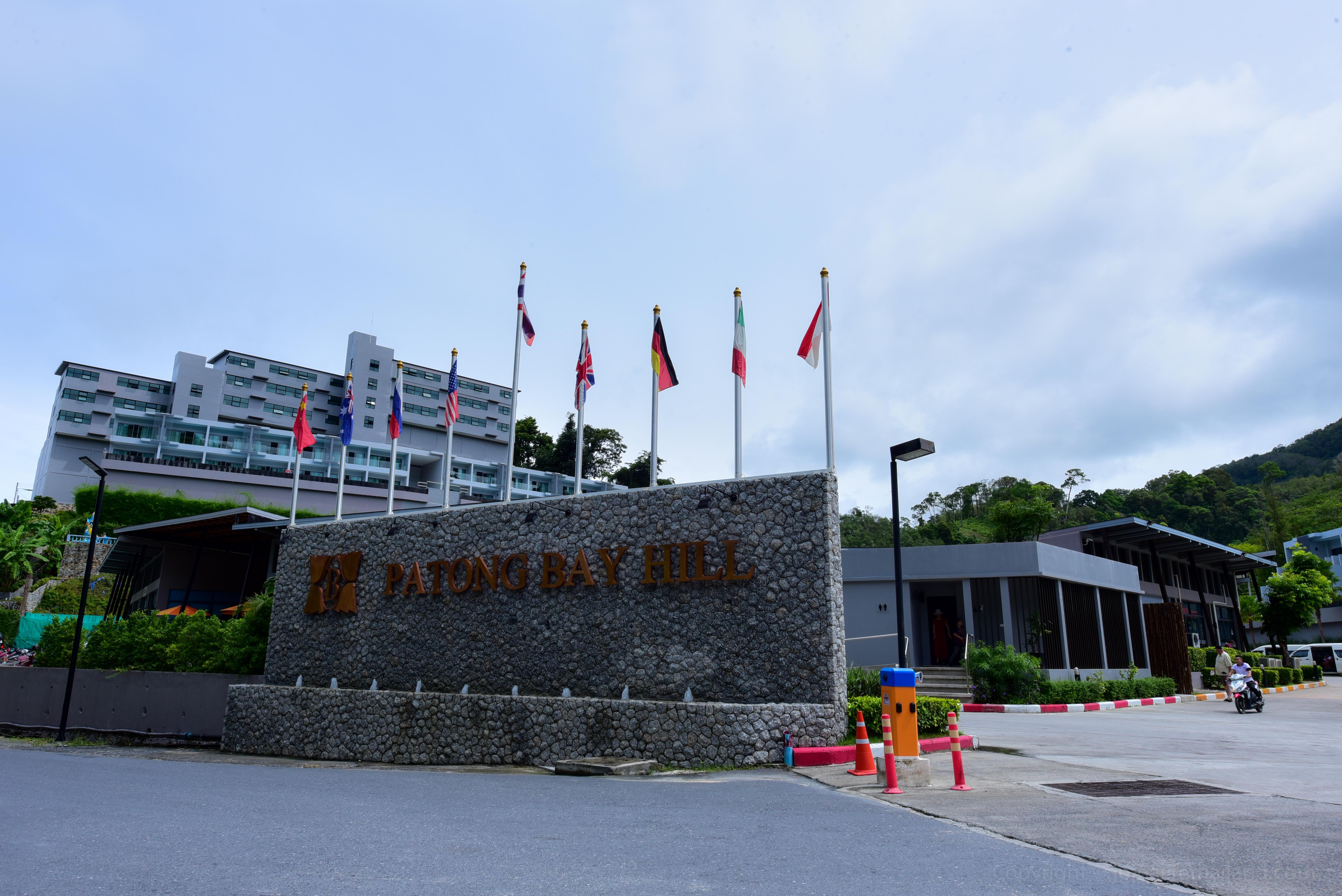 Patong Bay Hill Hotel Eksteriør billede